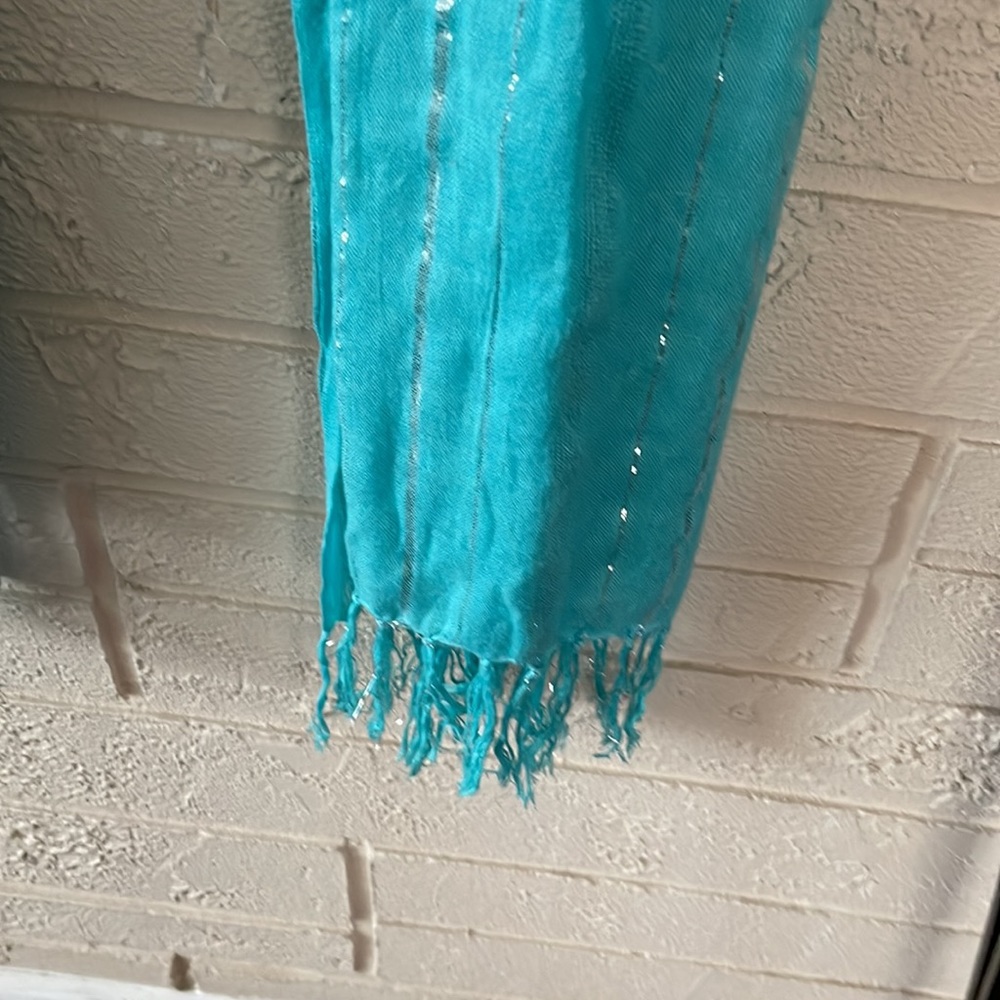 Scarf - Picture 2 of 3